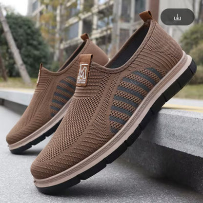 WaveFlex™ Sneakers