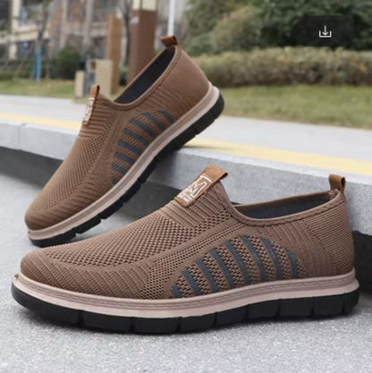 WaveFlex™ Sneakers