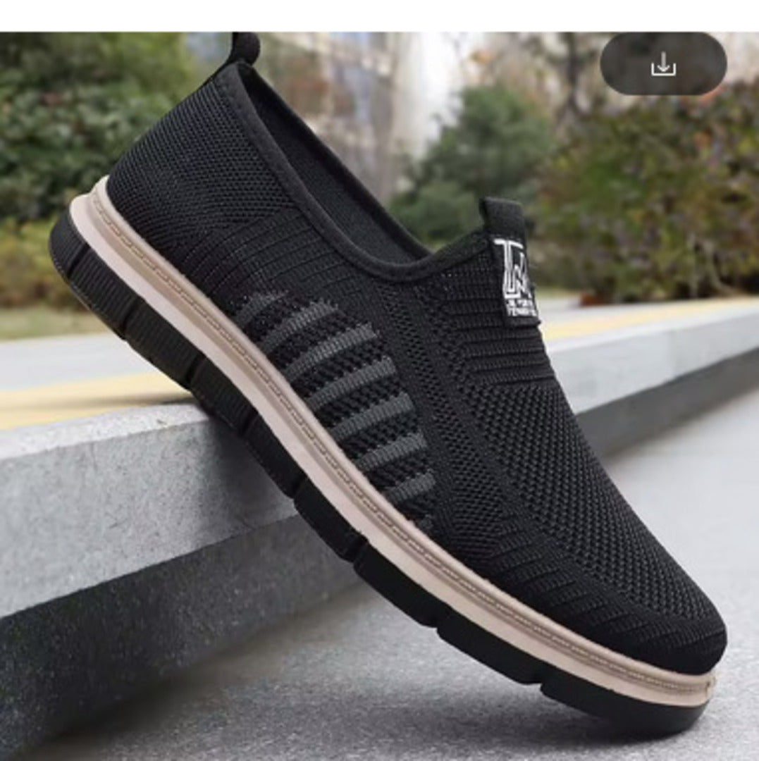 WaveFlex™ Sneakers